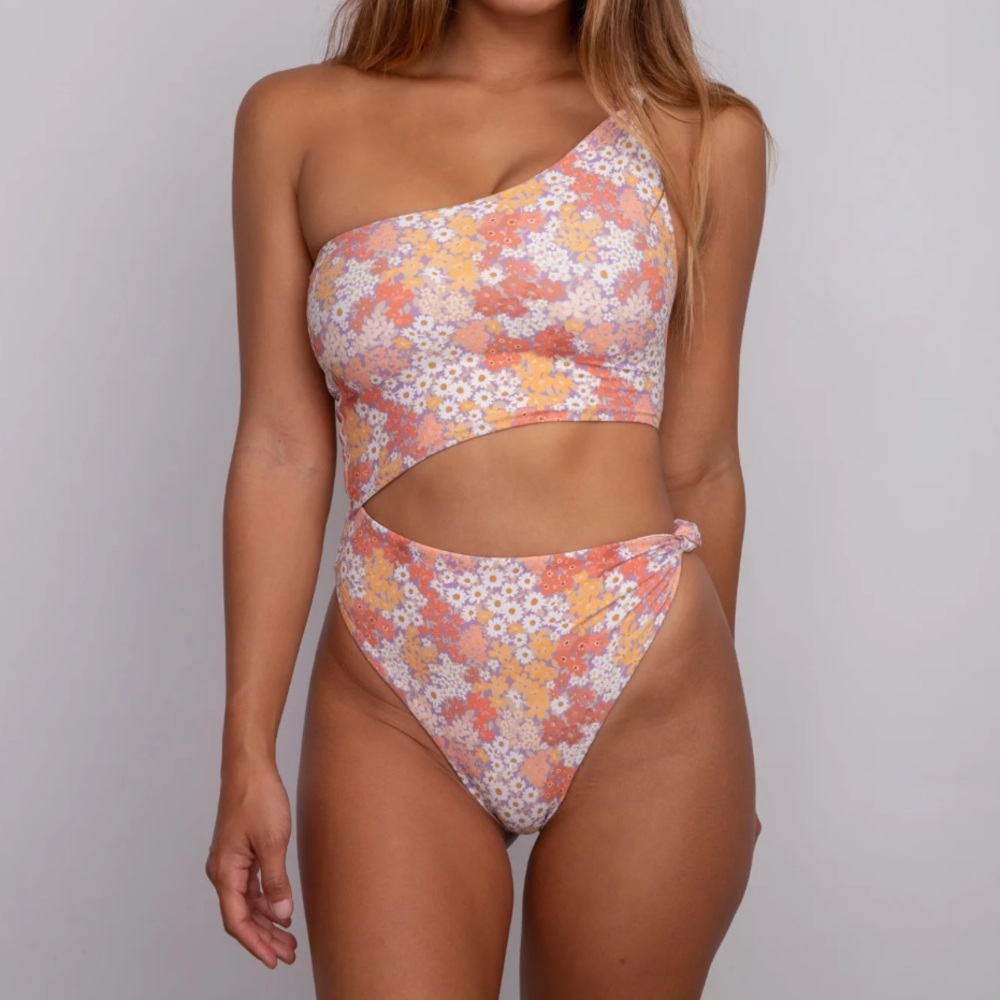 Skatie Holland One Piece Bathing Suit